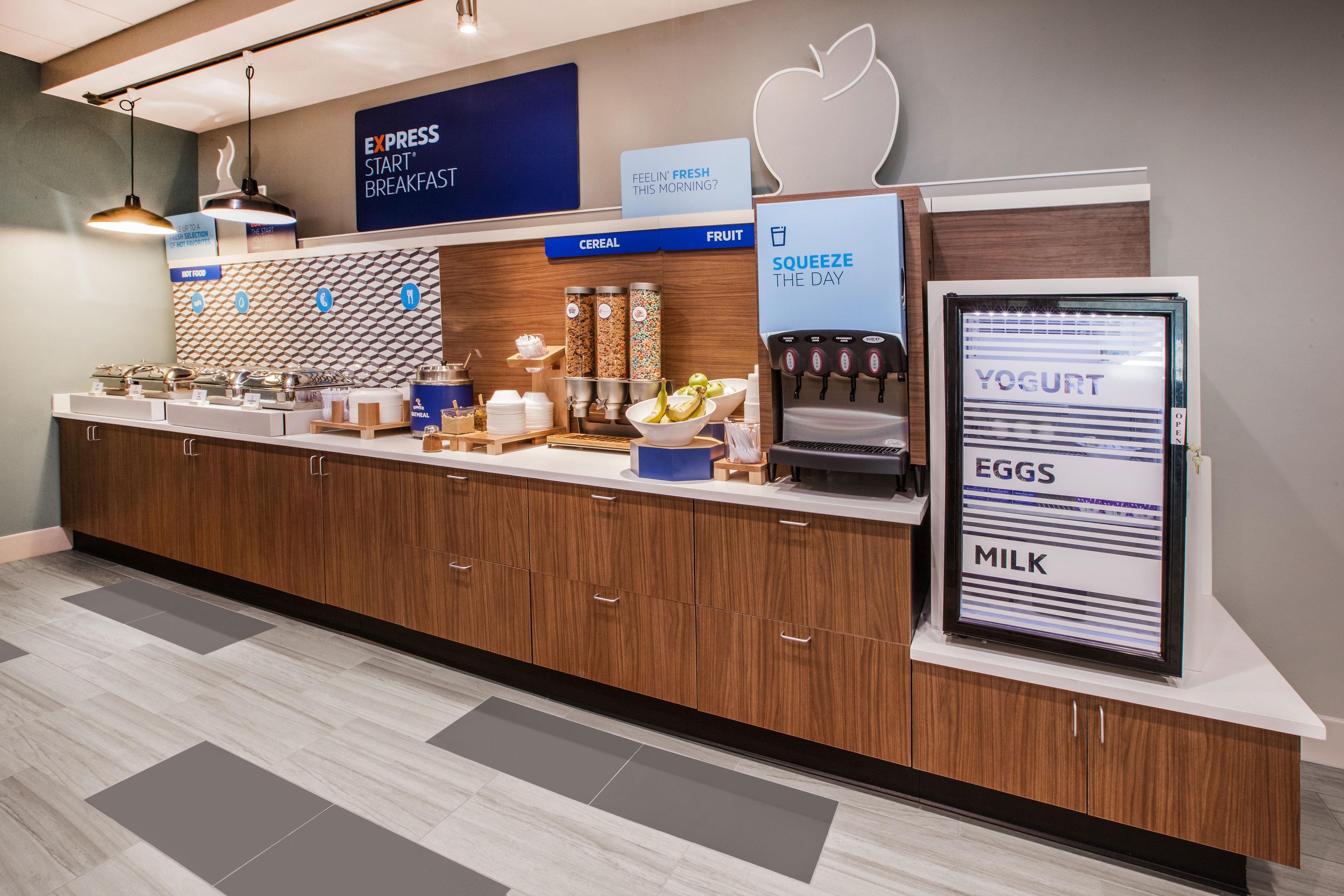 Holiday Inn Express & Suites Smithfield - Providence By Ihg Exterior foto